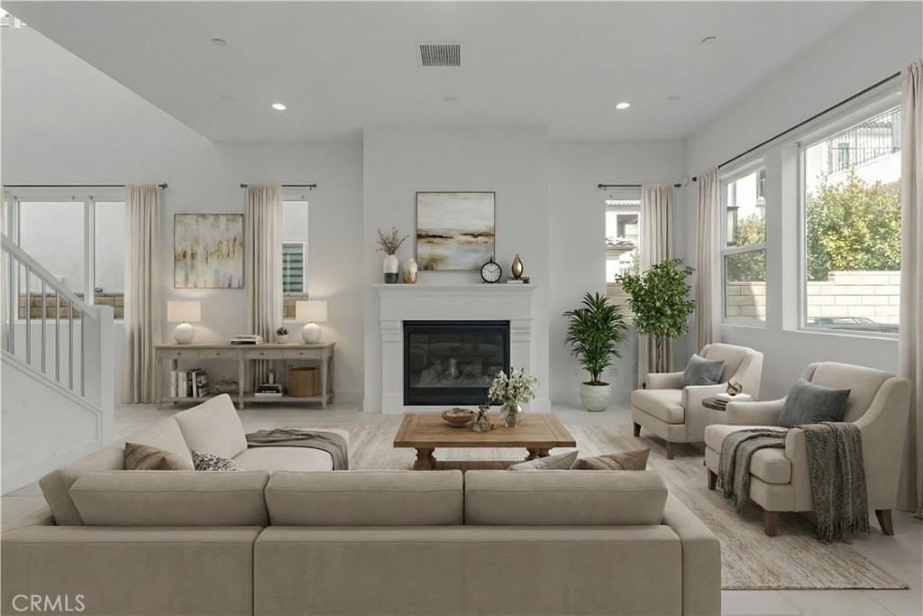 19292 Merryweather Dr - Photo 3 of 23