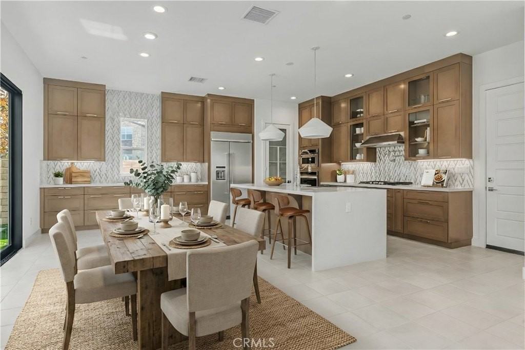 19292 Merryweather Dr - Photo 4 of 23