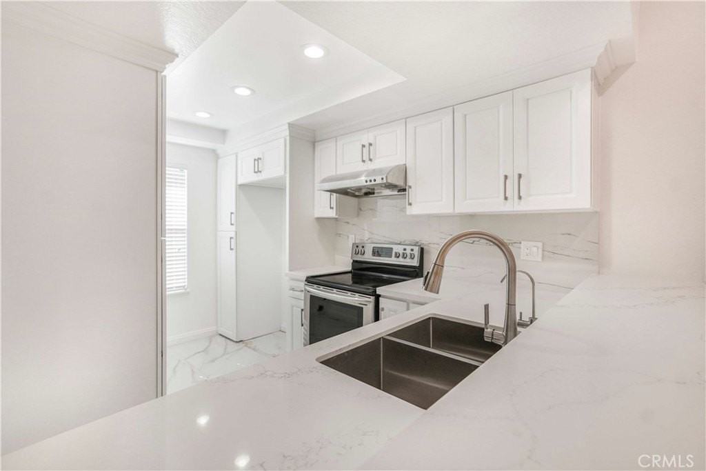 23060 Paseo De Terrado #2 - Photo 3 of 15