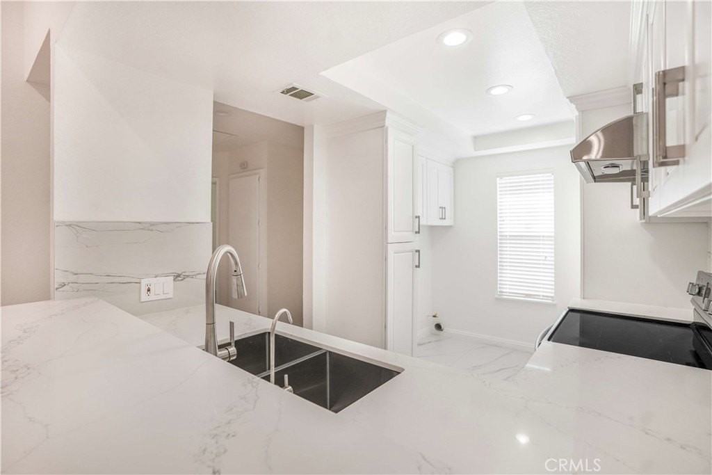 23060 Paseo De Terrado #2 - Photo 4 of 15