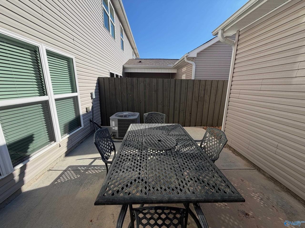 3203 Mcclellan Way Se - Photo 4 of 34