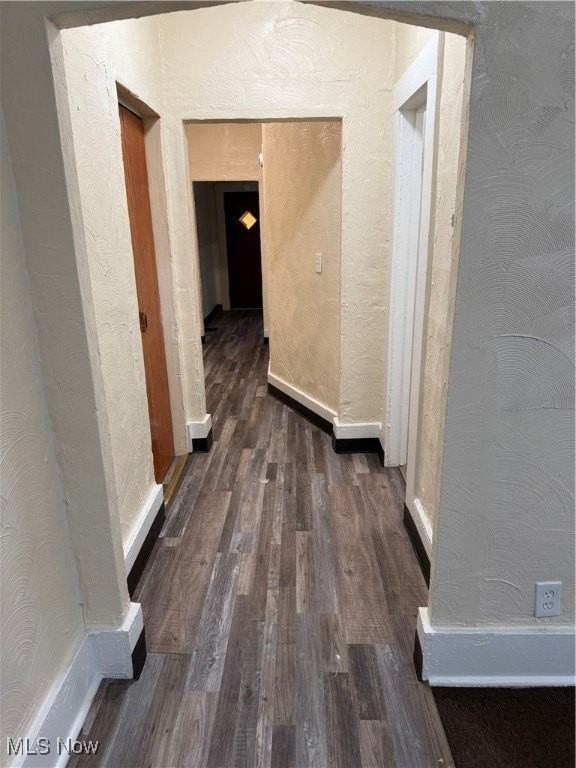 3467 E 149th St Apt 1 #1 - Photo 5 of 10