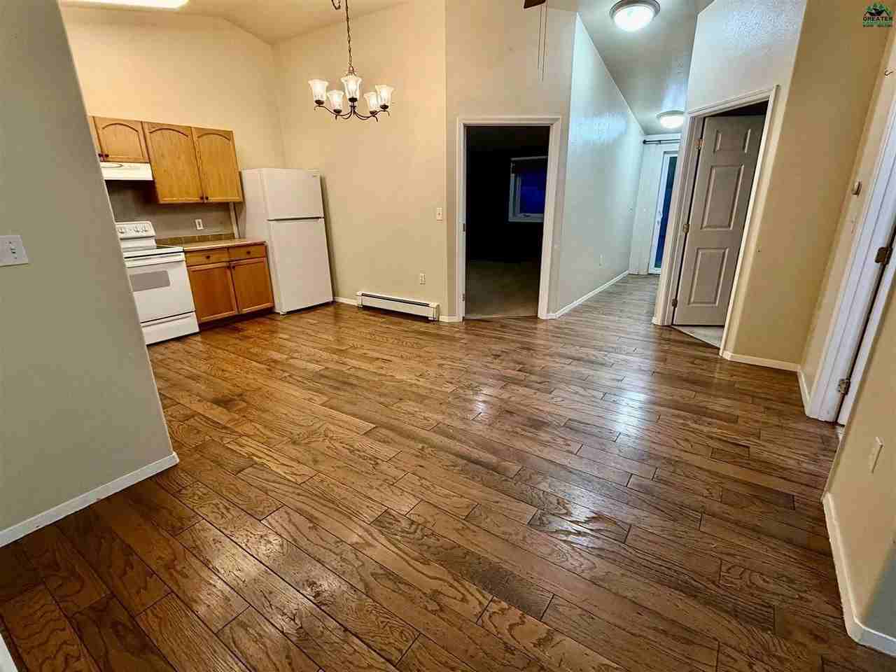 2361 Badger Rd - Photo 5 of 10