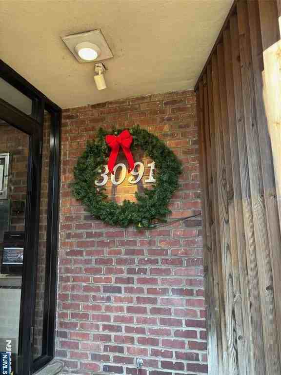 3091 Edwin 5D - Photo 5 of 22