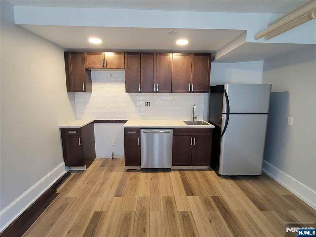 27 Russell Ave - Photo 2 of 19