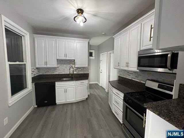 22 Harrison Ave - Photo 3 of 17