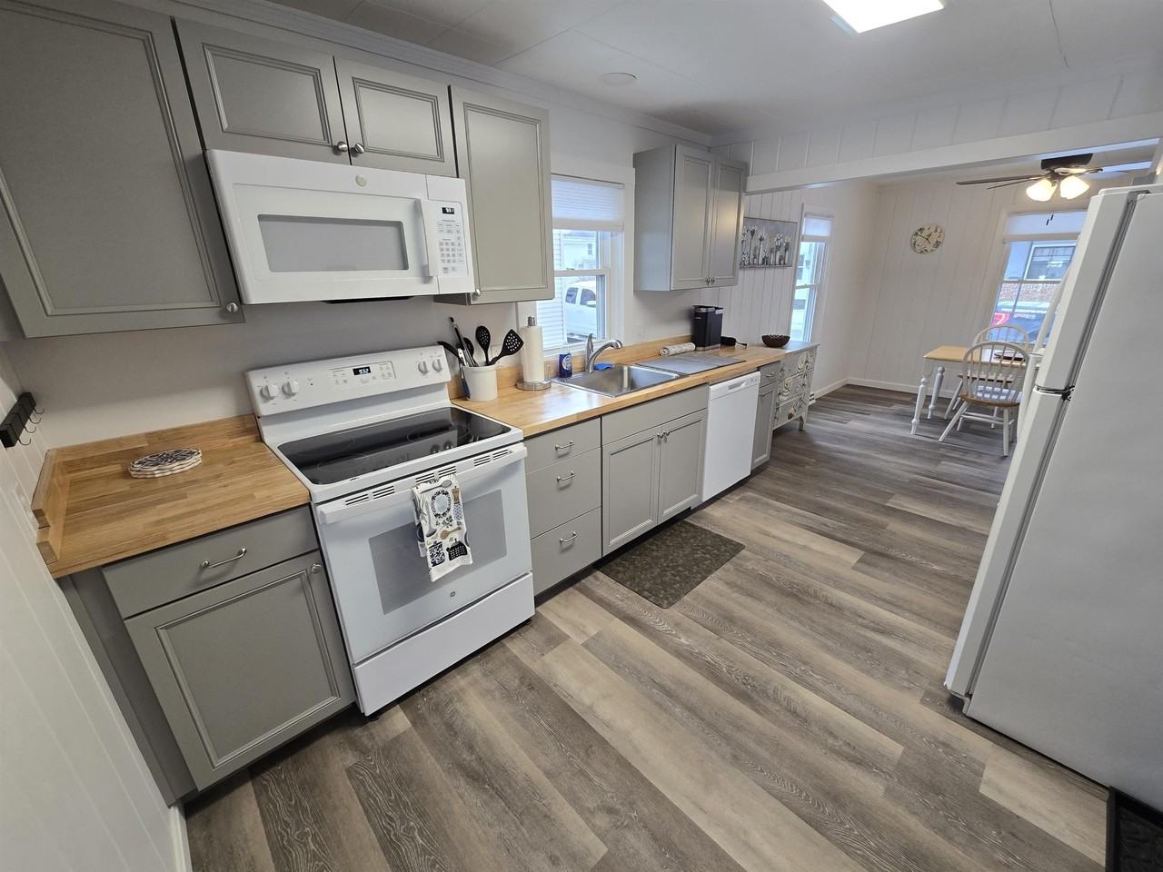 117A West St - Photo 4 of 18