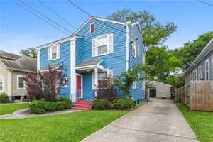 featured image of 4731 Marigny St