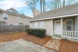 featured image of 716 Heavens Dr #7