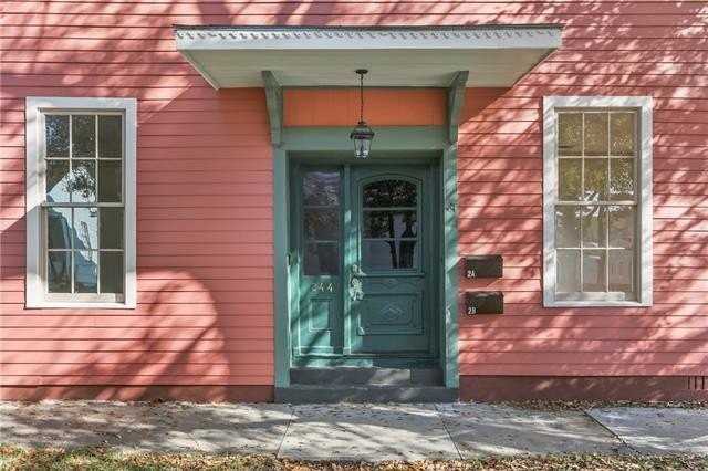 244 Olivier St #2B - Photo 2 of 12