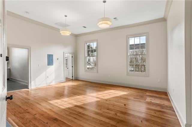 244 Olivier St #2B - Photo 3 of 12