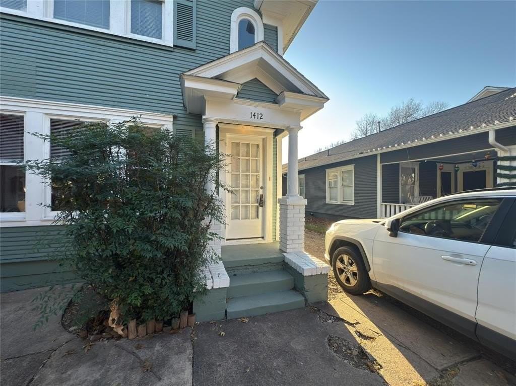 1412 Kings Hwy - Photo 2 of 33