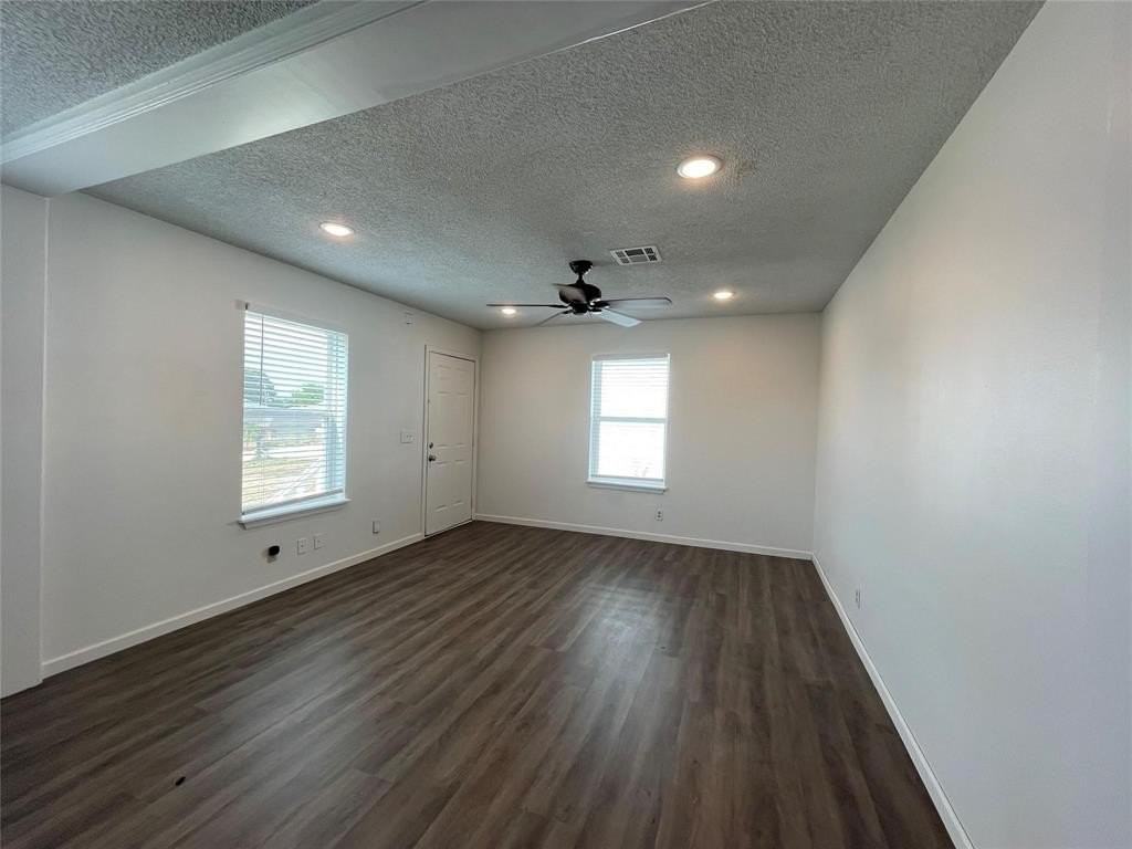 5320 Carver Dr - Photo 6 of 6