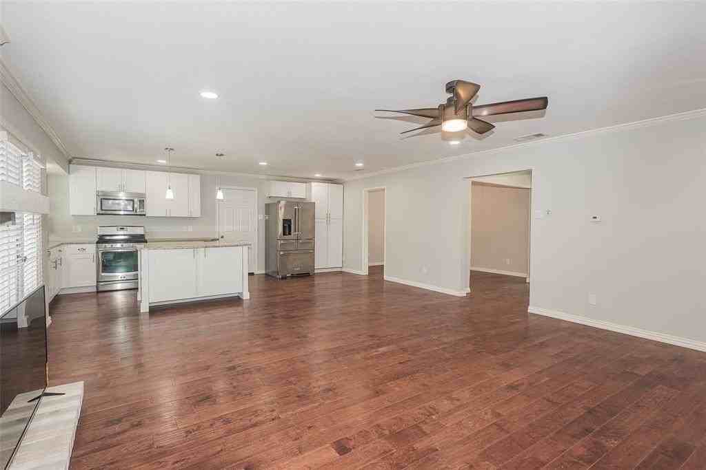 13128 Kerr Trl - Photo 4 of 18