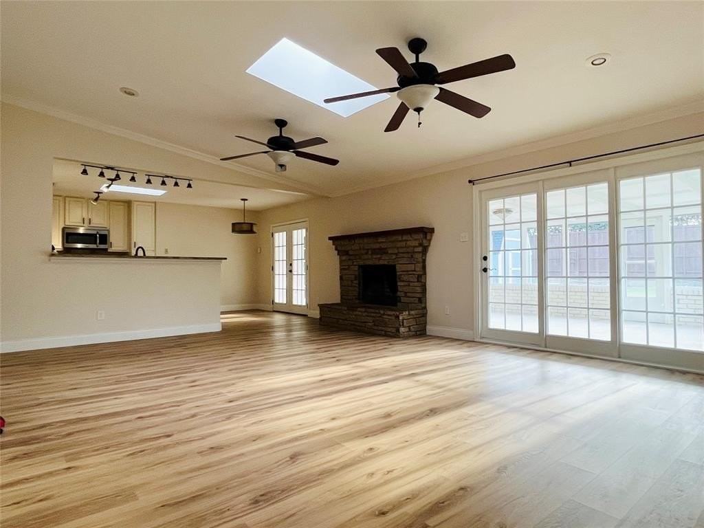 14312 Tanglewood Dr - Photo 6 of 23