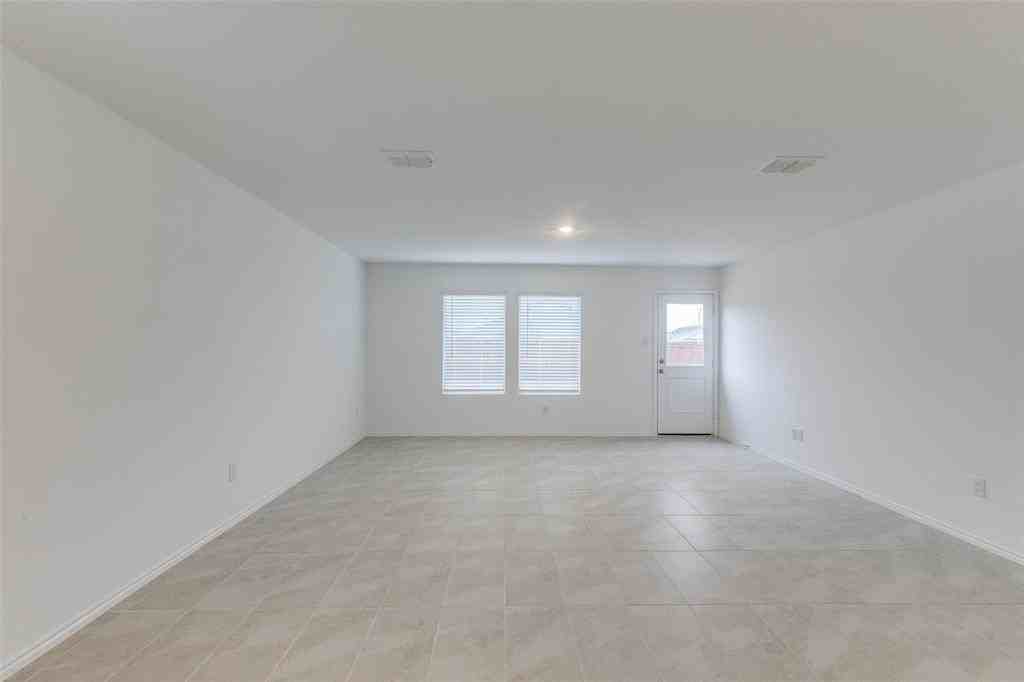 609 Vicksburg Dr - Photo 5 of 23