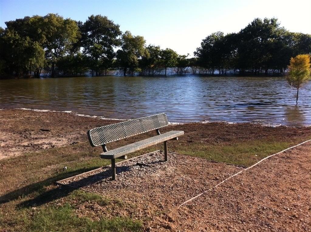 1913 Christopher Creek Dr - Photo 3 of 19