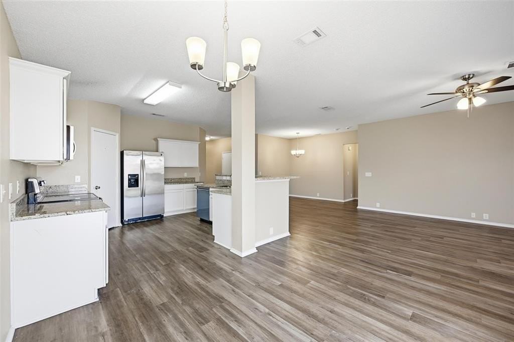 2305 Eagle Mountain Dr - Photo 5 of 18