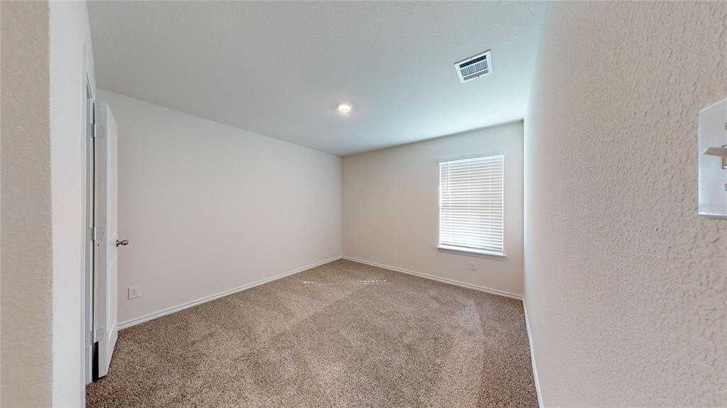 15133 Ace Dr - Photo 4 of 20