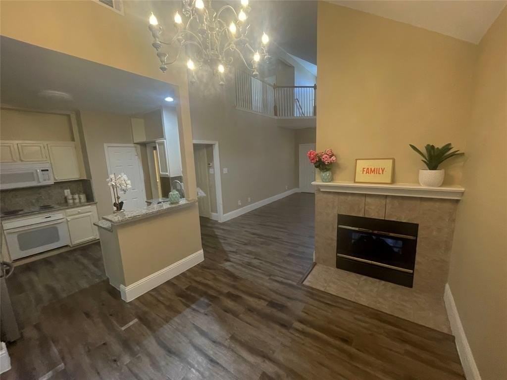 1977 Bachman Ct - Photo 3 of 26