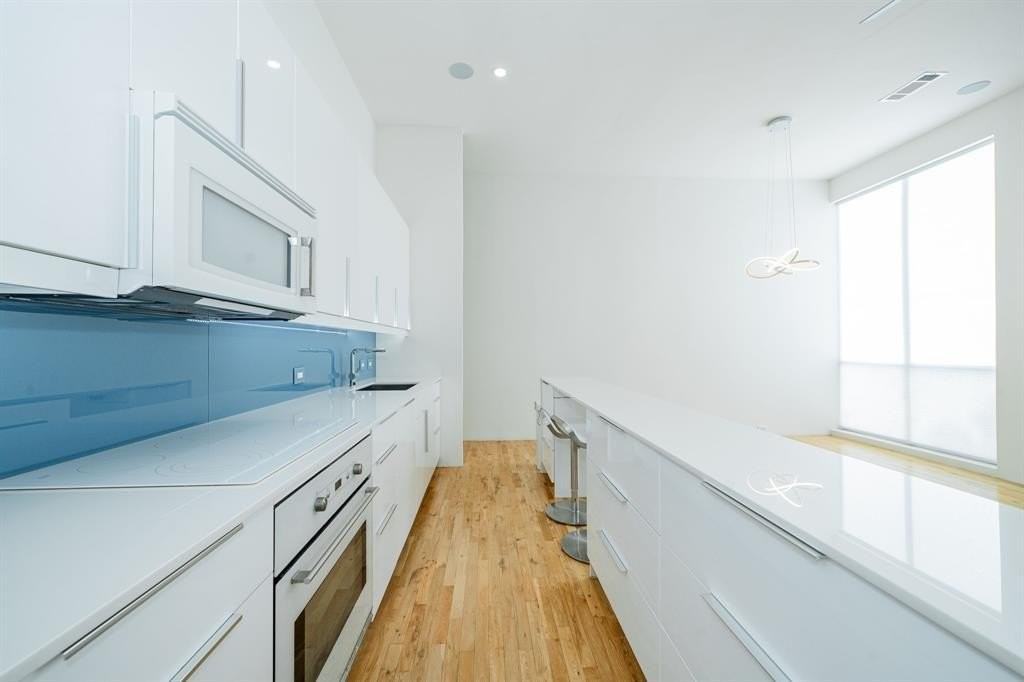 2325 Rusk Pl - Photo 7 of 27