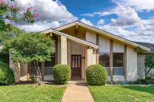 featured image of 2121 Stone Creek Dr