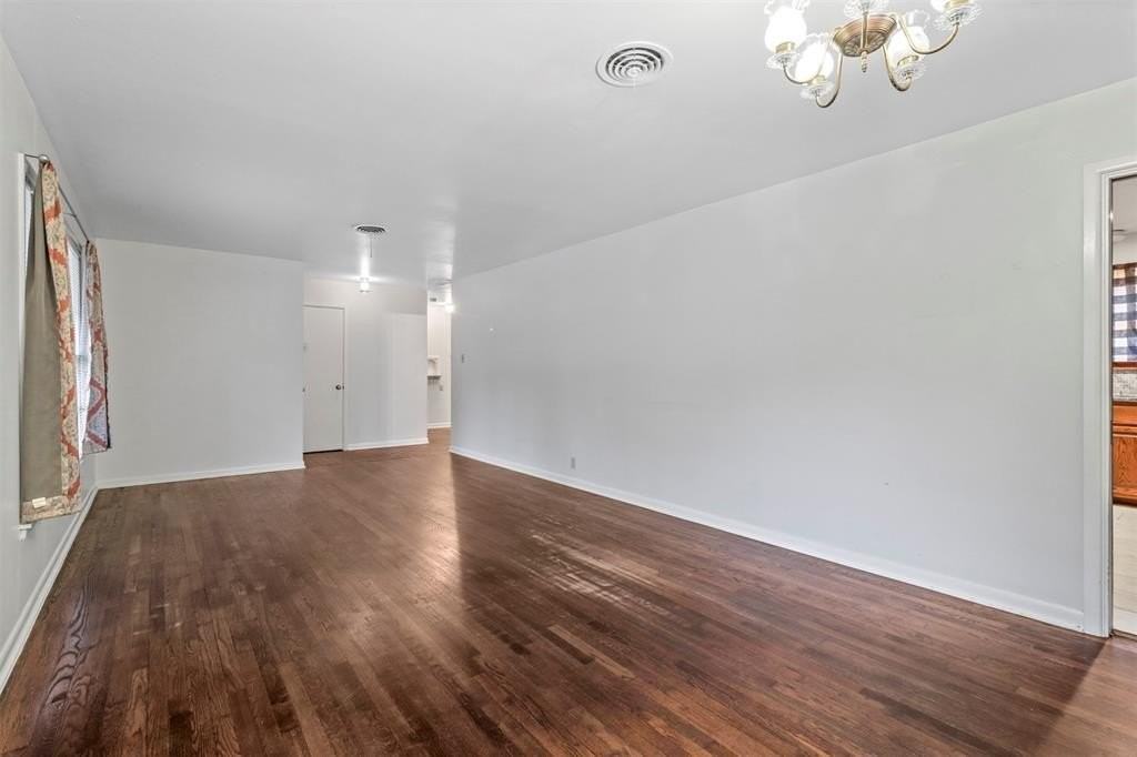 810 Linwood Dr - Photo 4 of 16