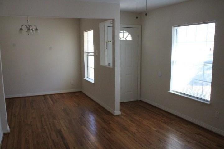 1109 Parkway Dr - Photo 4 of 21