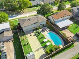 featured image of 7841 El Pensador Dr