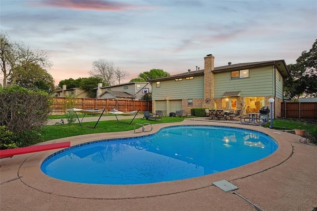 7841 El Pensador Dr - Photo 2 of 35