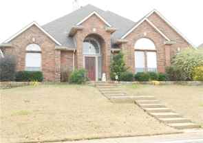 818 Hunters Gln - Photo 1 of 1