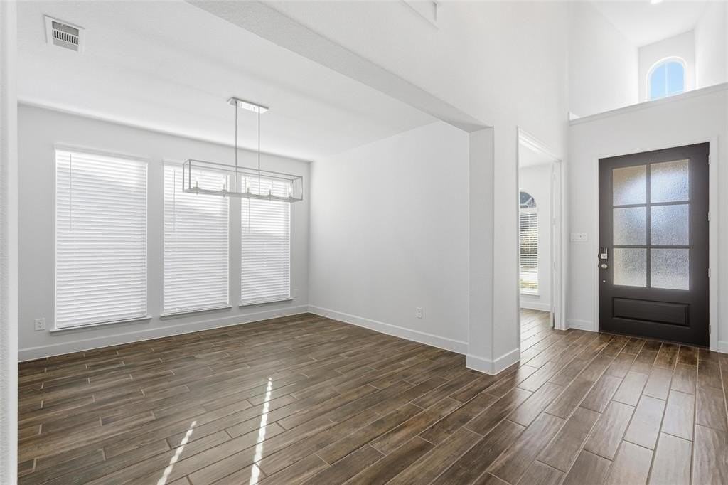 3329 Lacebark Ln - Photo 2 of 35