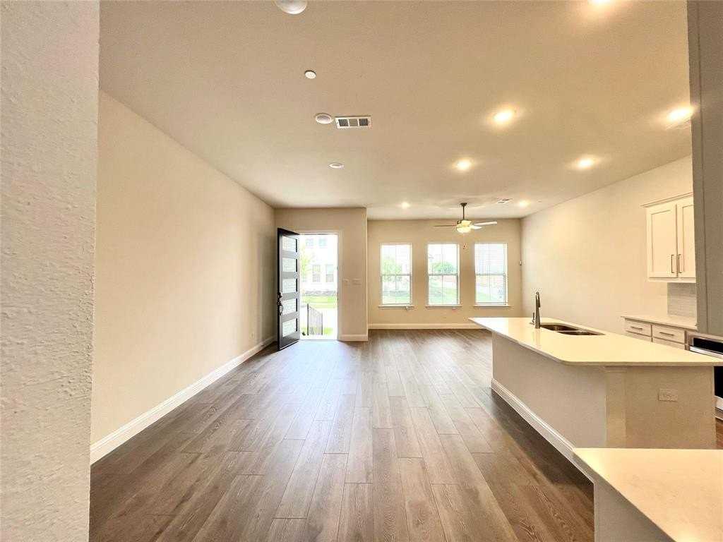 4728 Corriente Vista Ln - Photo 5 of 24