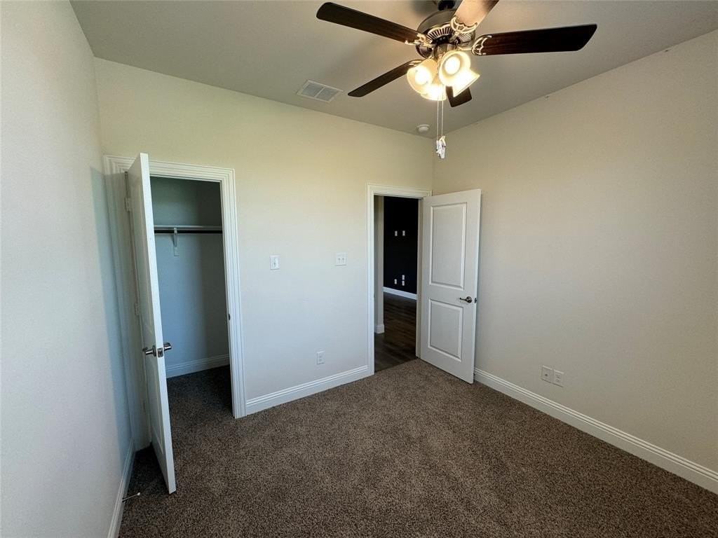 1601 Blakely Pl - Photo 4 of 22