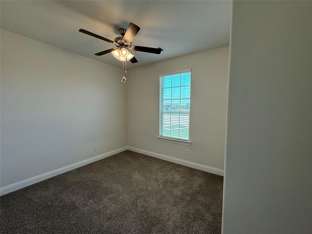 1601 Blakely Pl - Photo 5 of 22