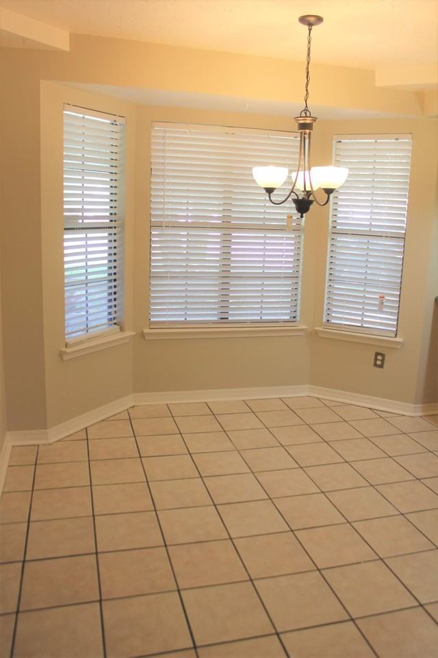 2038 Vizcaya Dr - Photo 4 of 15