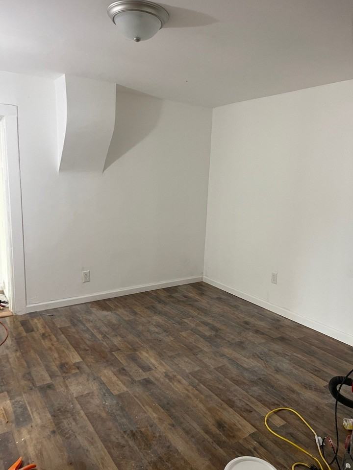 108 2nd Ave - Photo 4 of 7