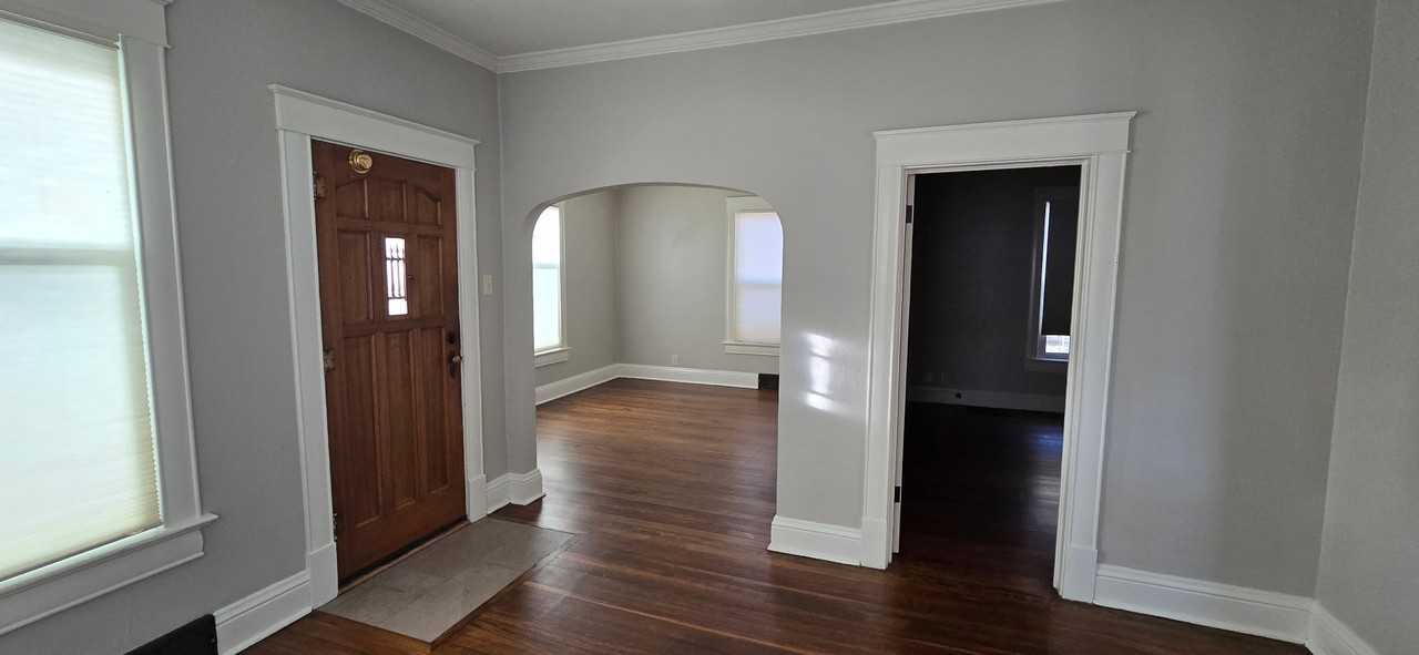 2505 Central Ave #1 - Photo 3 of 10