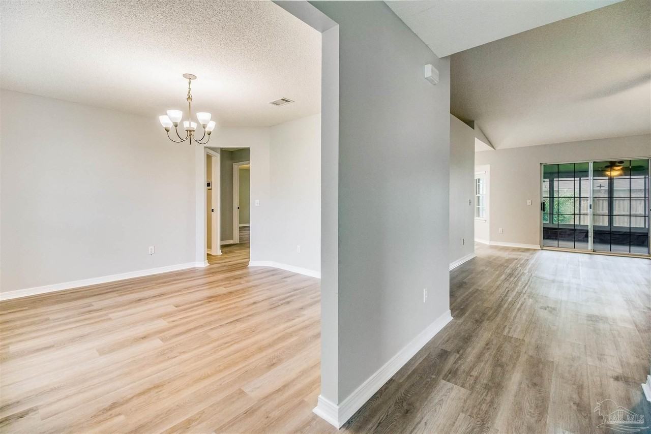 9144 Sebring Dr - Photo 5 of 42