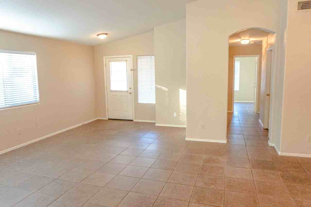 4059 E Wagon Cir - Photo 2 of 14