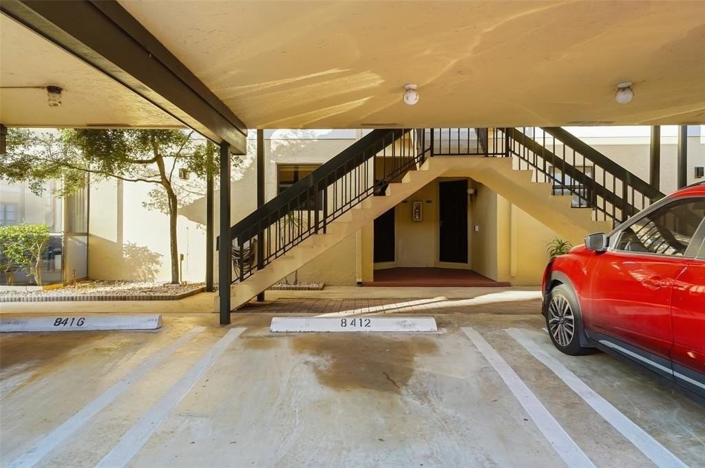 8412 Shadow Ct #8412 - Photo 4 of 46