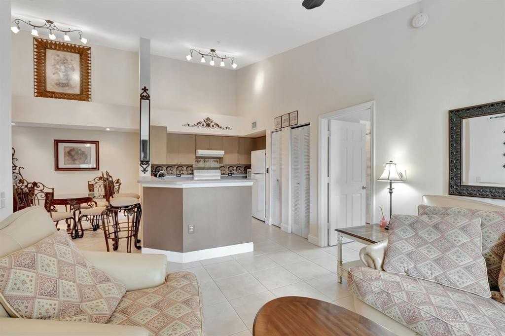 923 Villa Cir - Photo 7 of 41