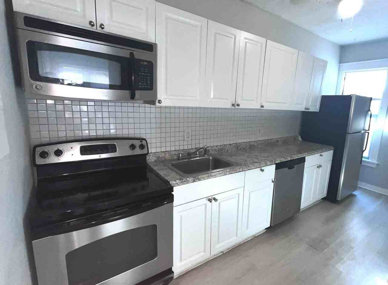 311 N Federal Hwy #3 - Photo 4 of 9