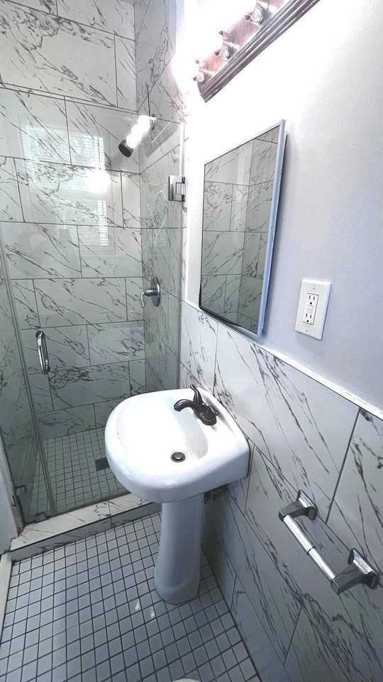 311 N Federal Hwy #3 - Photo 6 of 9