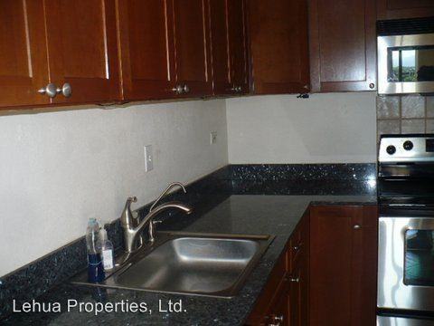 Kona Plaza - Photo 2 of 12