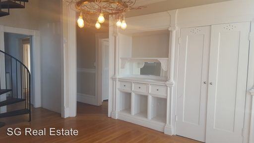 Clayton - Photo 3 of 14
