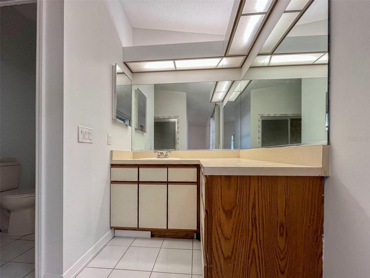 3957 Proctor Rd - Photo 7 of 18