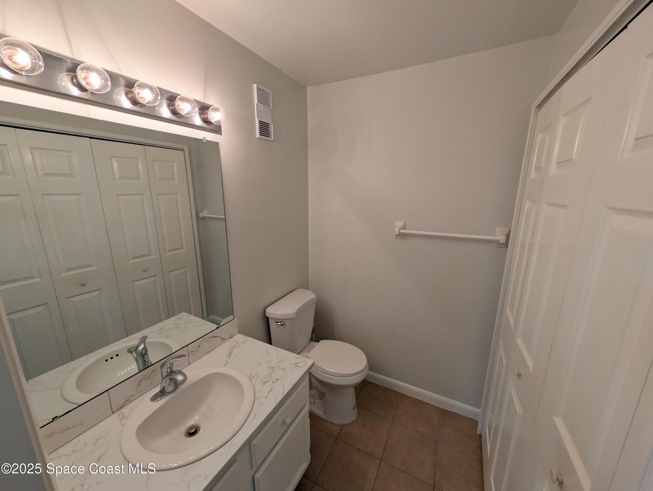 4801 Sisson Rd - Photo 5 of 21