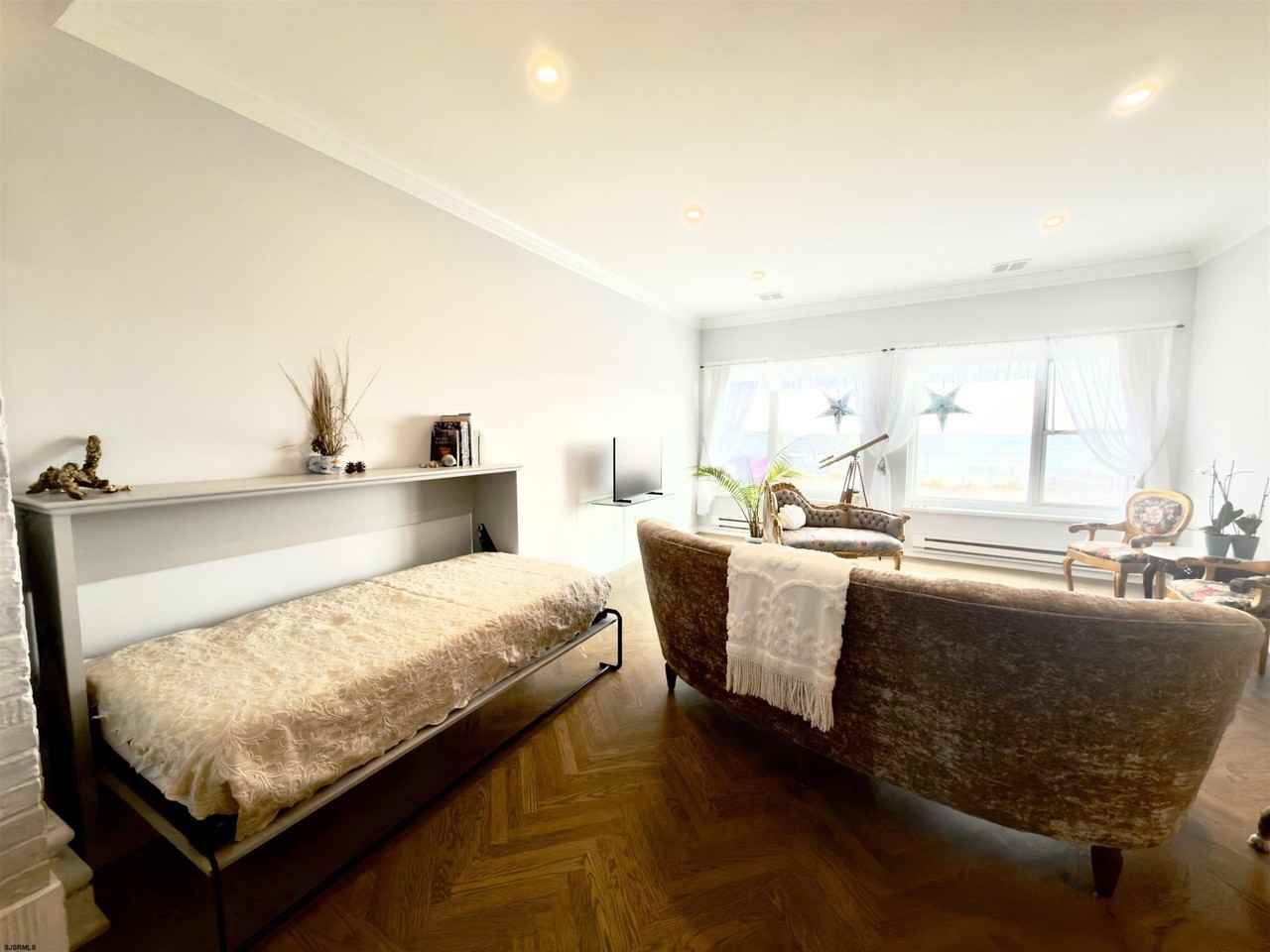 2715 Boardwalk - Photo 6 of 16