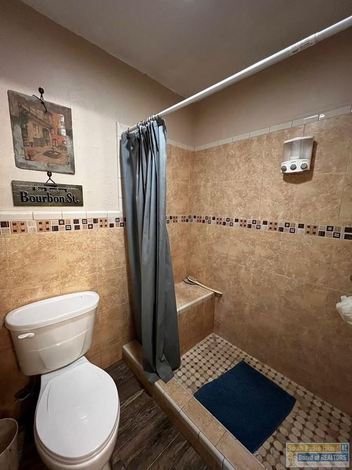 603 Continental Dr - Photo 5 of 14